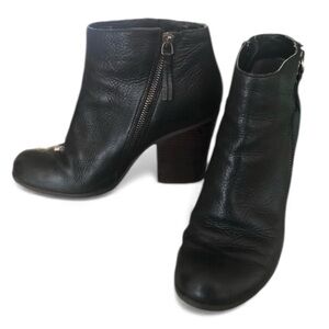 Reaction Kenneth Cole Black Leather Ankle Boots Women’s Size 8.5M with 4” Heel